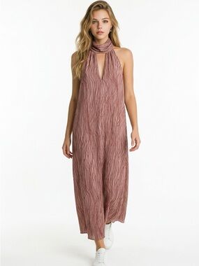 DR2 Mauve Halter Maxi Dress with Keyhole